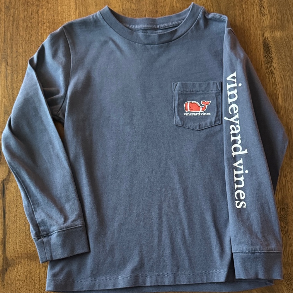 Vineyard Vines Kids Long-Sleeve Pocket Tee in Navy with White Sleeve Logo
